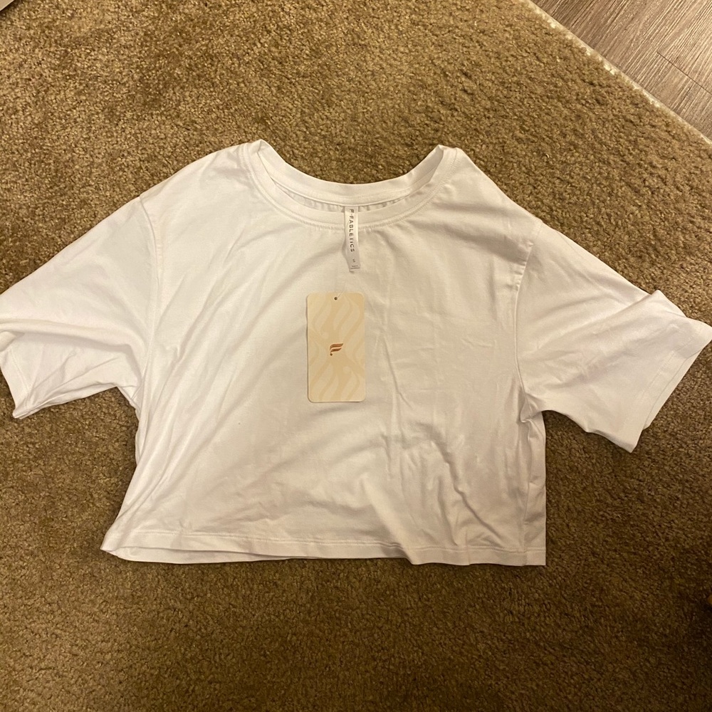 NWT Jade style Fabletics boxy crop tee